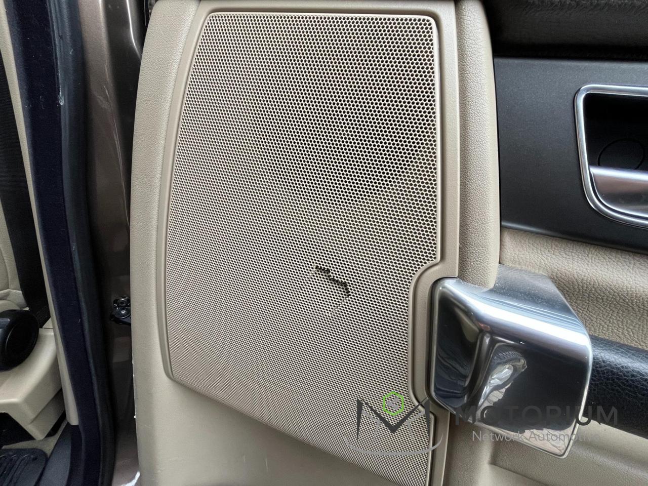 LAND ROVER Discovery 4 3.0 SDV6 255CV