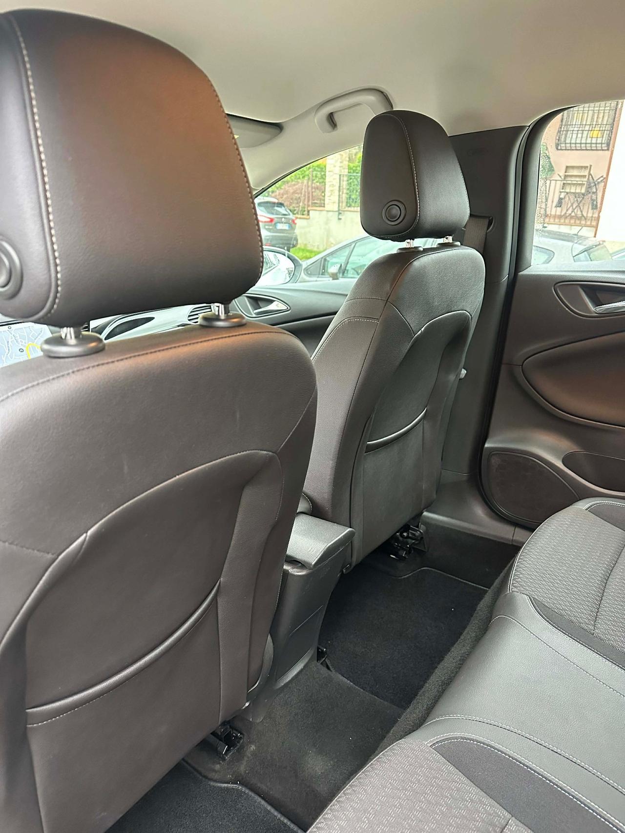 Opel ASTRA 1.6 CDTi 136CV SPORTS TOURER INNOVATION KMCERT