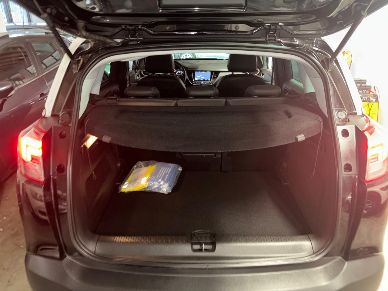 Opel Crossland X 1.6 ULTIMATE EDITION