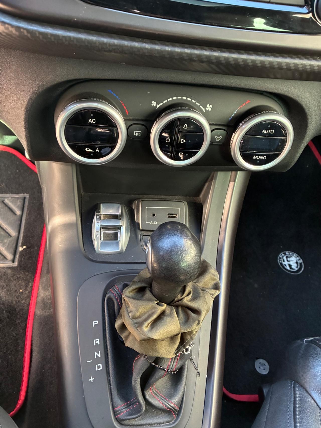 Alfa Romeo Giulietta 1750 Turbo TCT Veloce