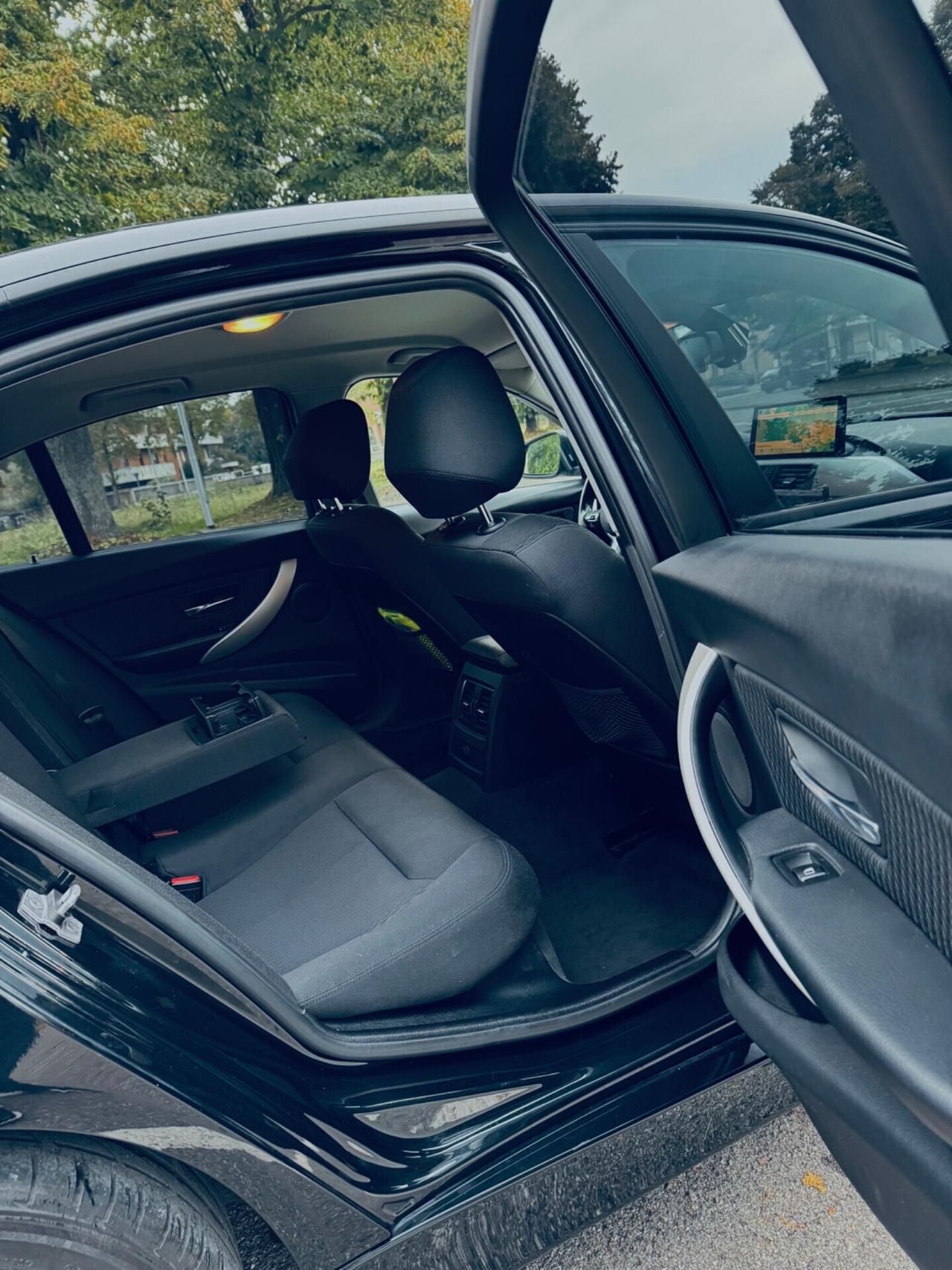 Bmw 318 320d Efficient Dynamics Luxury