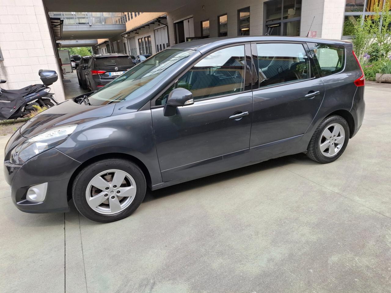 Renault Scenic Scénic 7 posti