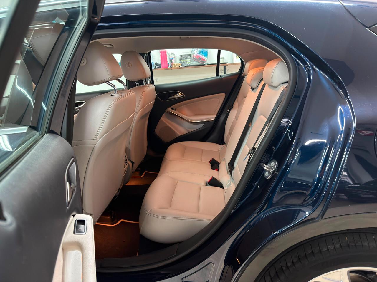 Mercedes-benz GLA 200 d Automatic Premium