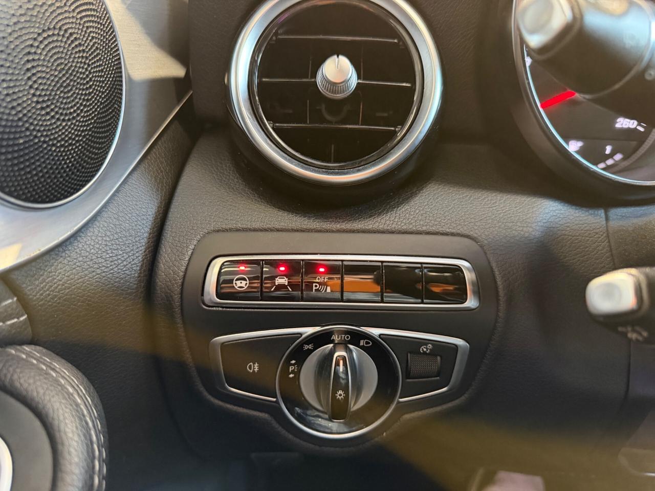 Mercedes-benz C 220 Automatic Premium AMG