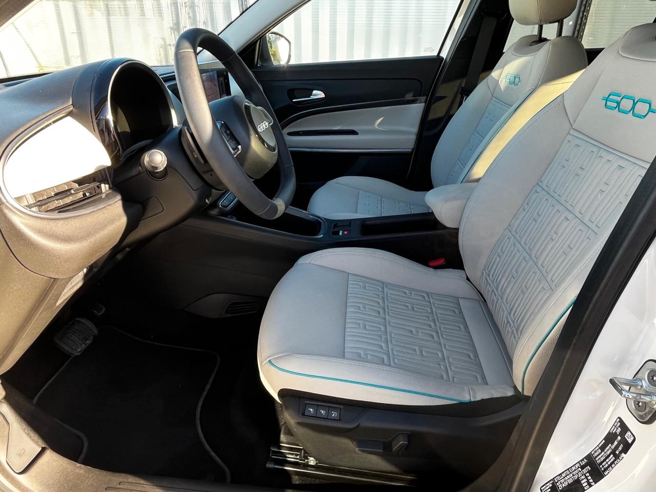 Fiat 600 Hybrid 100 CV DCT MHEV La Prima