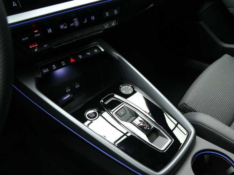 Audi A3 Sportback A3 SPORTBACK 5p 35 TDI 150cv S-TRONIC S LINE EDITION