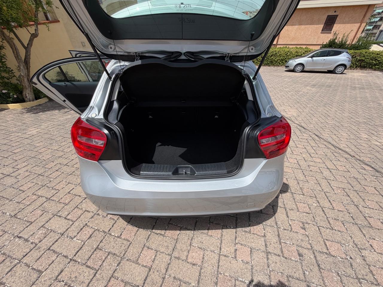Mercedes-benz A 180 CDI Dark Night Edition