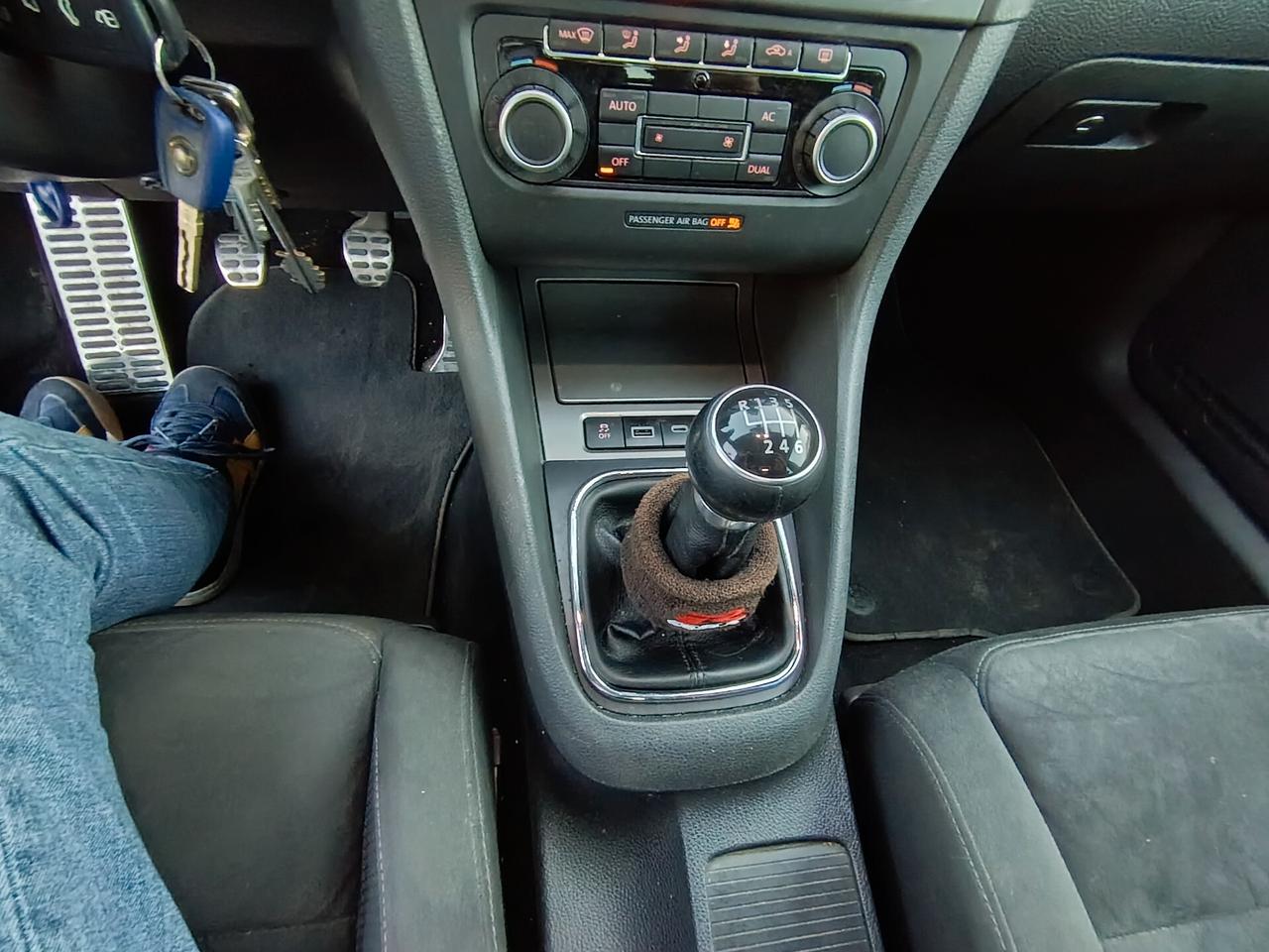 Volkswagen Golf 2.0 TDI 140CV DPF 5p. Highline