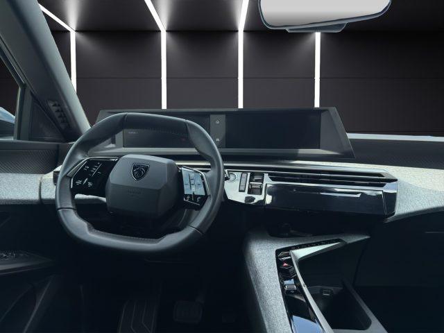 PEUGEOT 5008 Hybrid 136 e-DCS6 Allure Pack