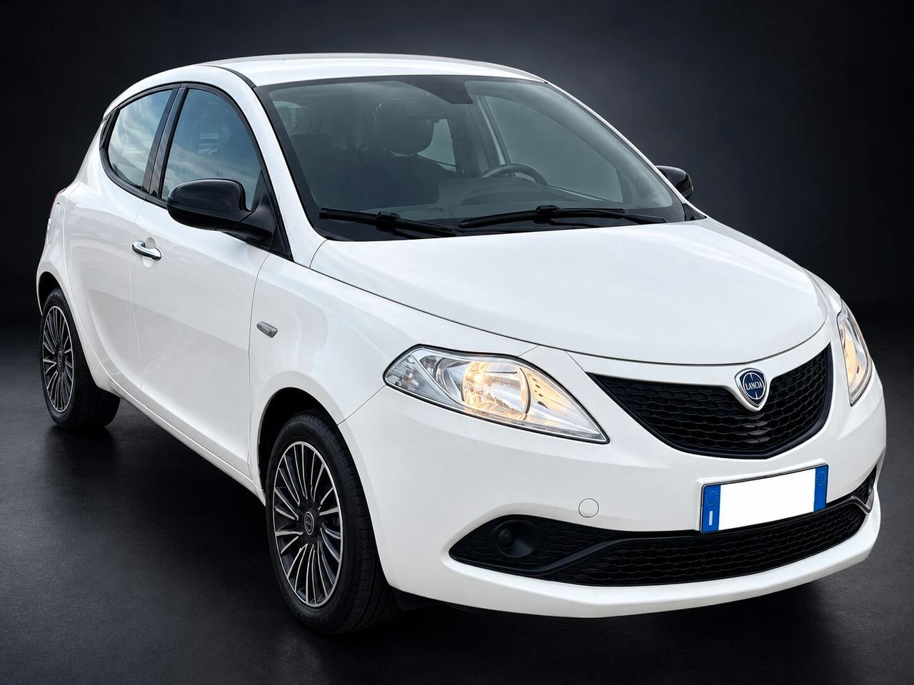 LANCIA YPSILON 1.2 69CV GOLD - Ottobre 2019