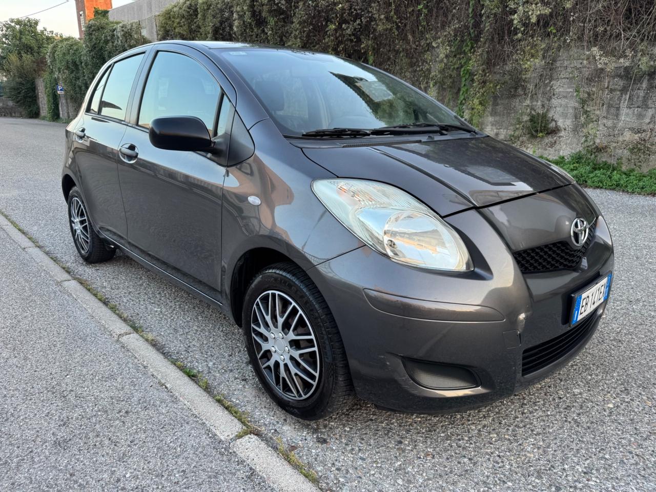 Toyota Yaris soli 120000km