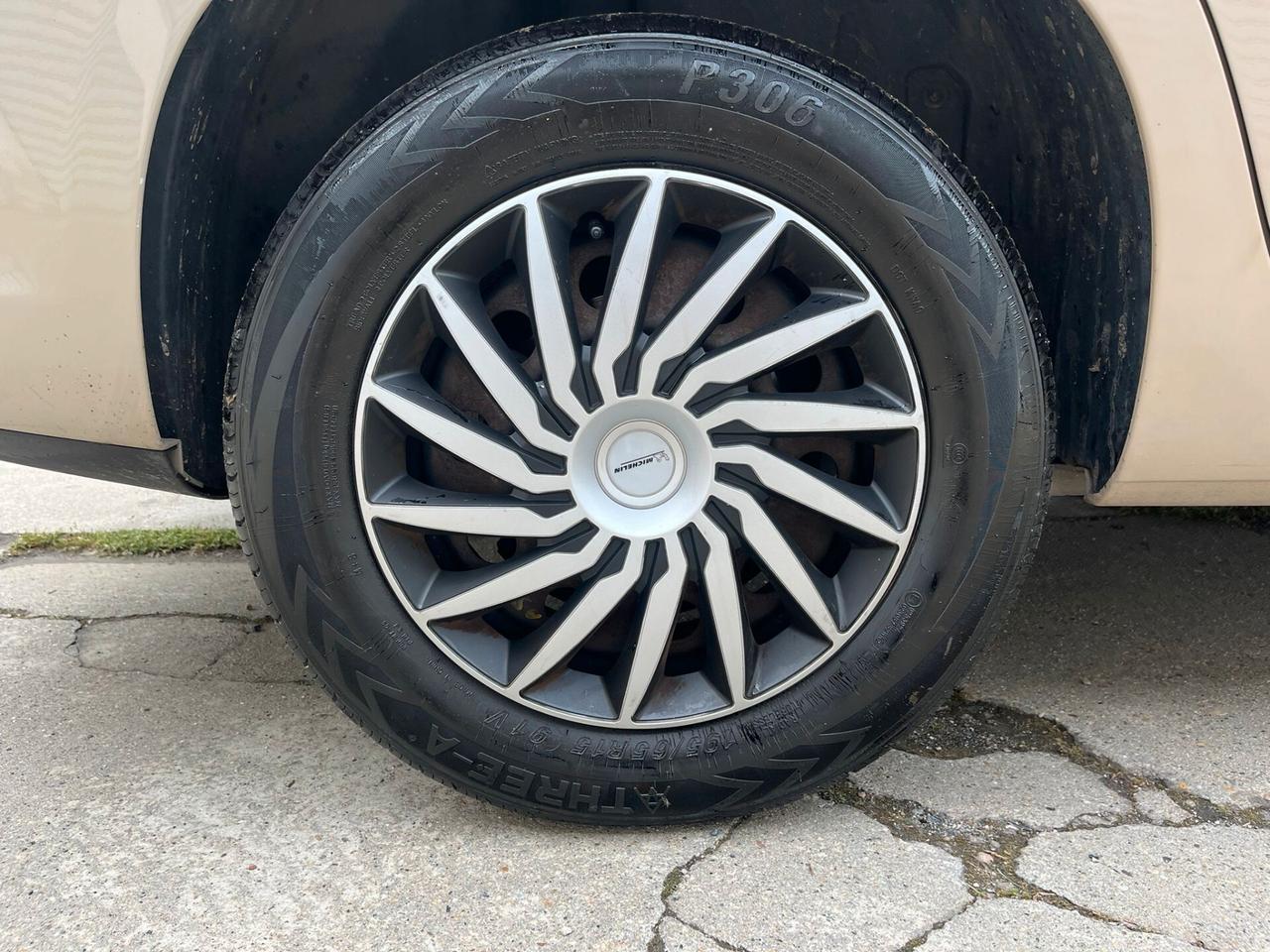 Fiat 500L Living 1.6 Multijet 105 CV Lounge