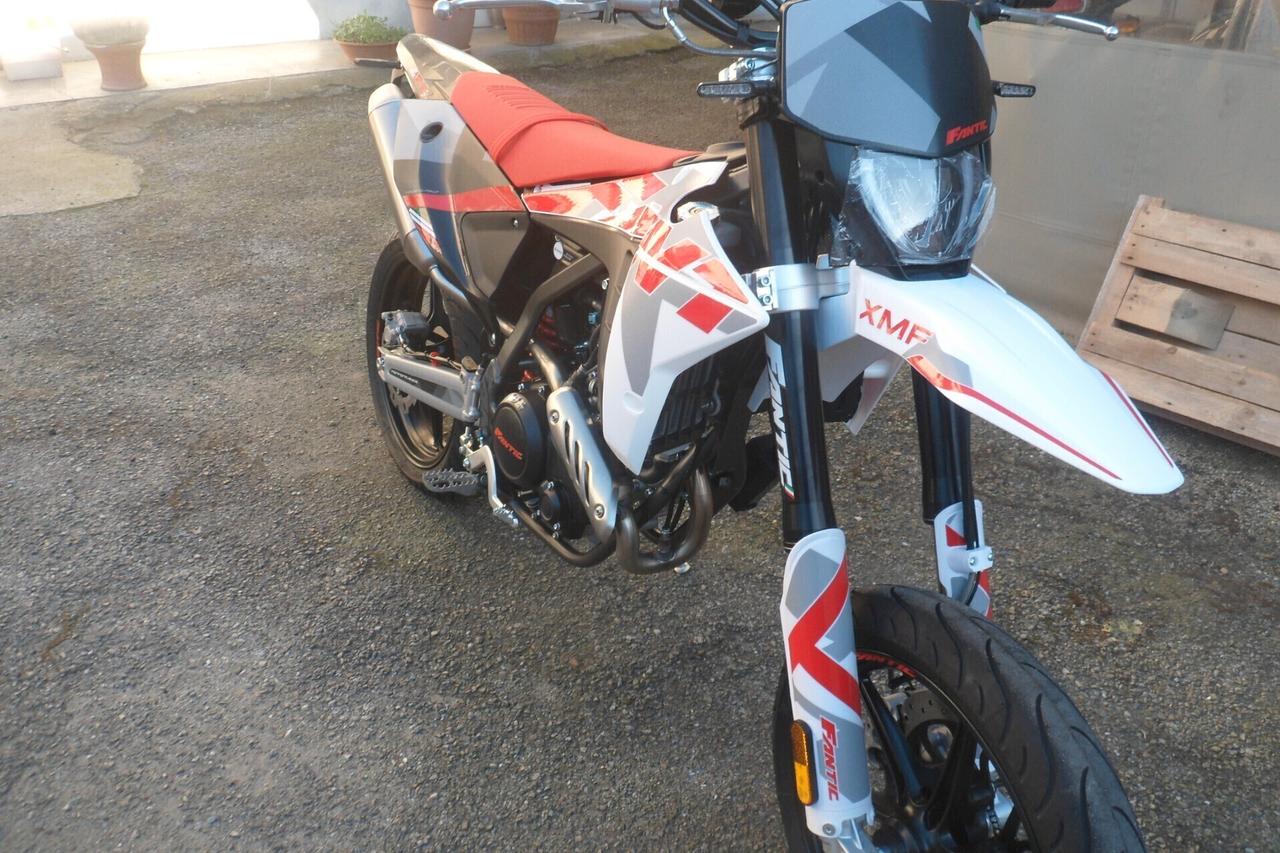 FANTIC XMF 125 PERFORMANCE MODELLO 2025 EURO 5 PLUS