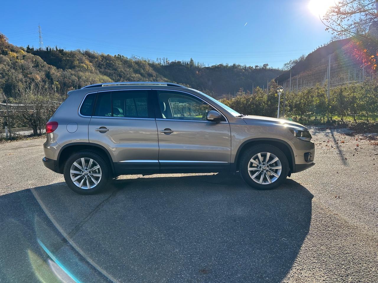 Volkswagen Tiguan 2.0 TDI 110 CV Sport & Style BlueMotion Technology