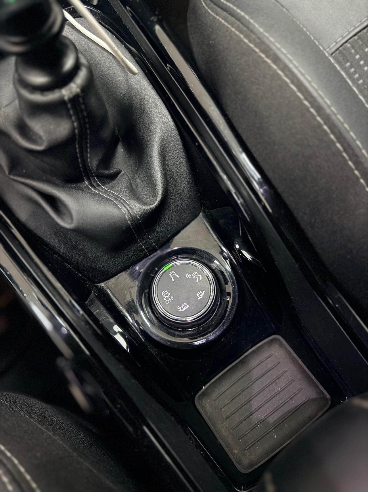 Peugeot 2008 BHDi 100 CV Black Matt 11/2018 Euro 6B Neopatentati