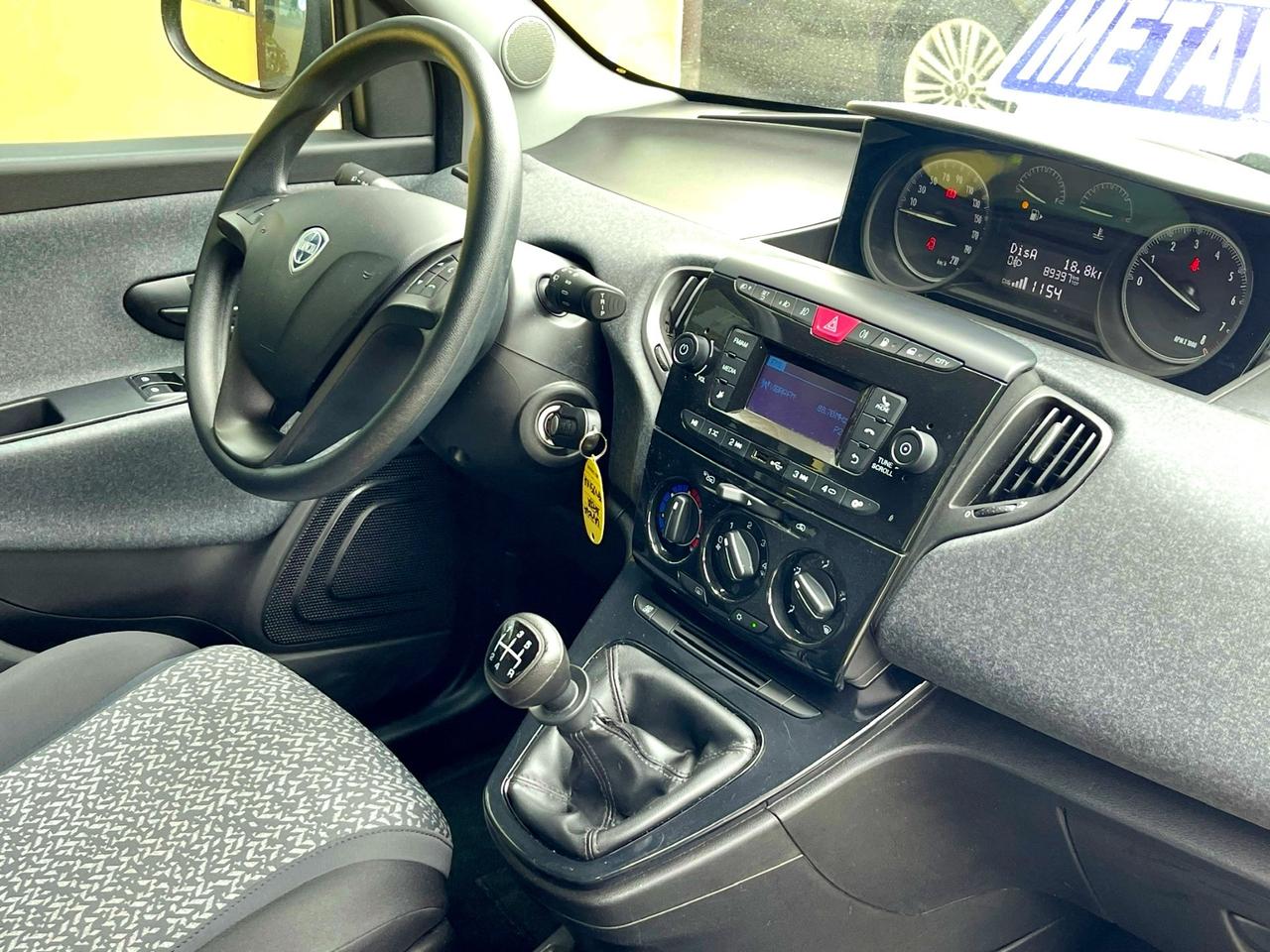Lancia Ypsilon 0.9 TwinAir OK NEOPATENTATI UNIPROPIETARIO