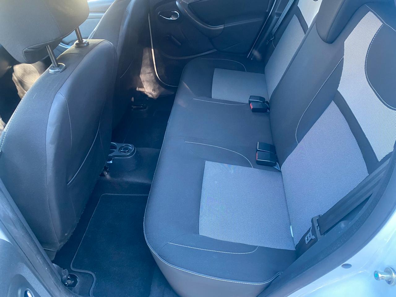 Dacia Duster 1.6 115CV Start&Stop 4x2 GPL Lauréate