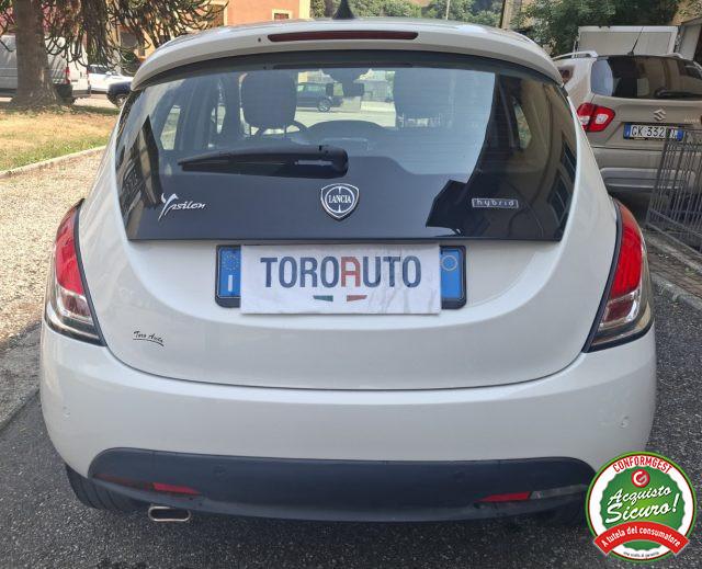 LANCIA Ypsilon 1.0 FireFly 5 porte S&S Hybrid Gold UN.PROP.