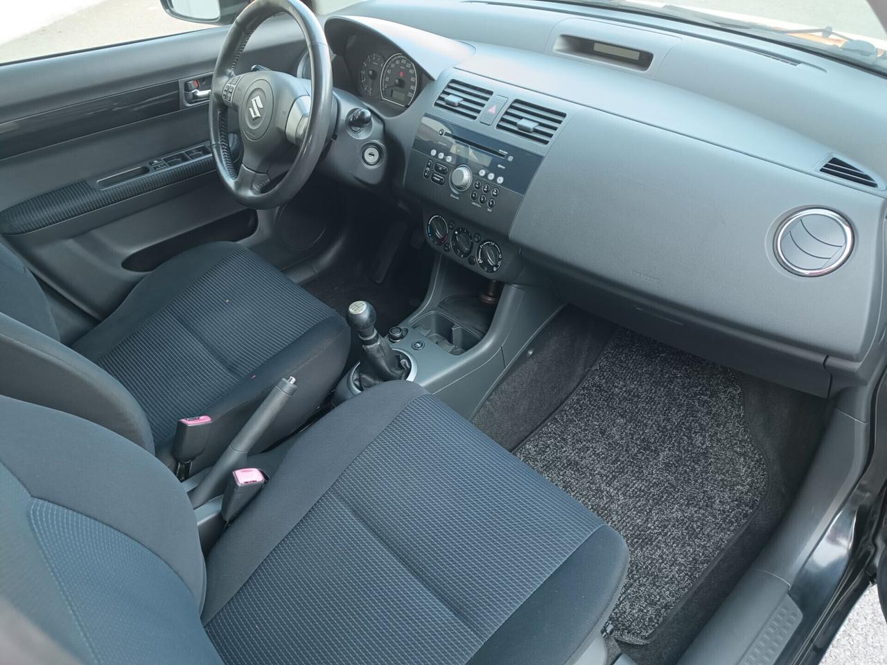 Suzuki Swift 1.3 GPL garanzia