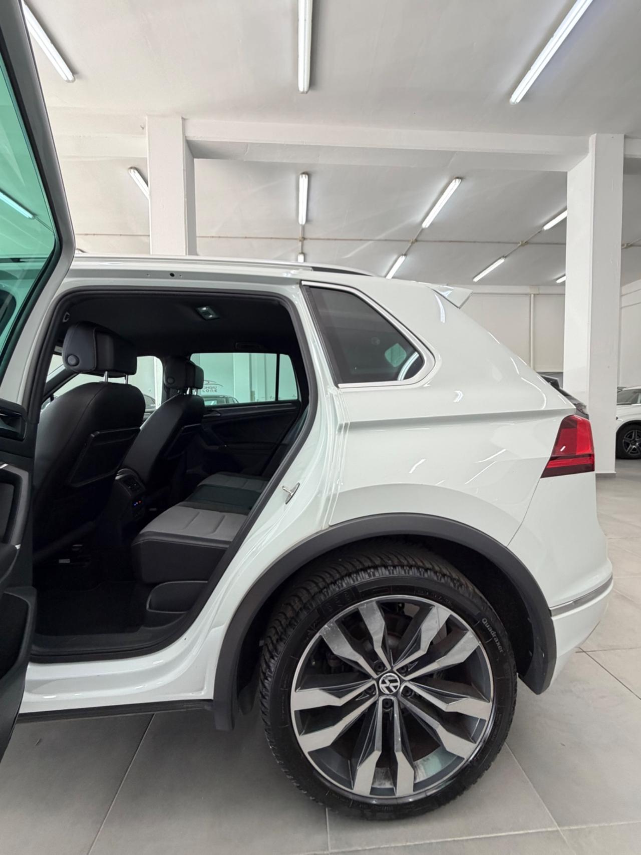 VW Tiguan DSG R LINE 4MOTION FINANZIABILE