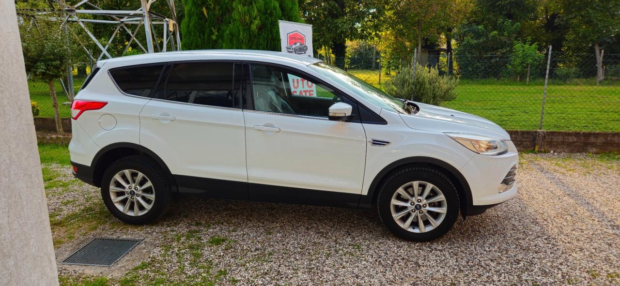 Ford Kuga 2.0 TDCI 120 CV S&S 2WD Titanium