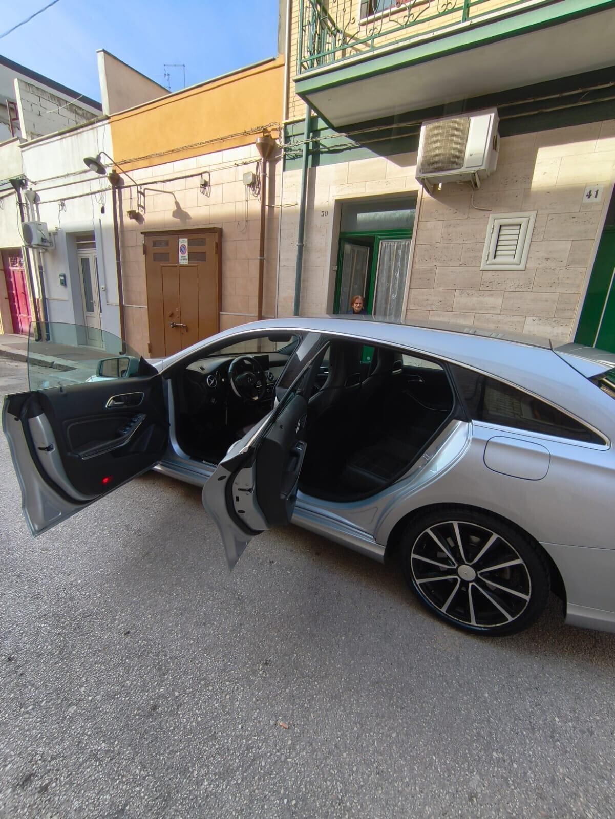 Mercedes-benz CLA 200 CDI S.W. Premium cv 136 camb