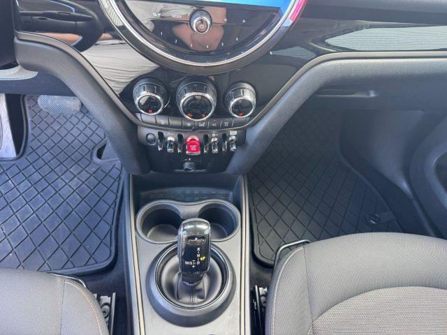 MINI Countryman 1.5 Cooper ONE Countryman Automatica Black Pack