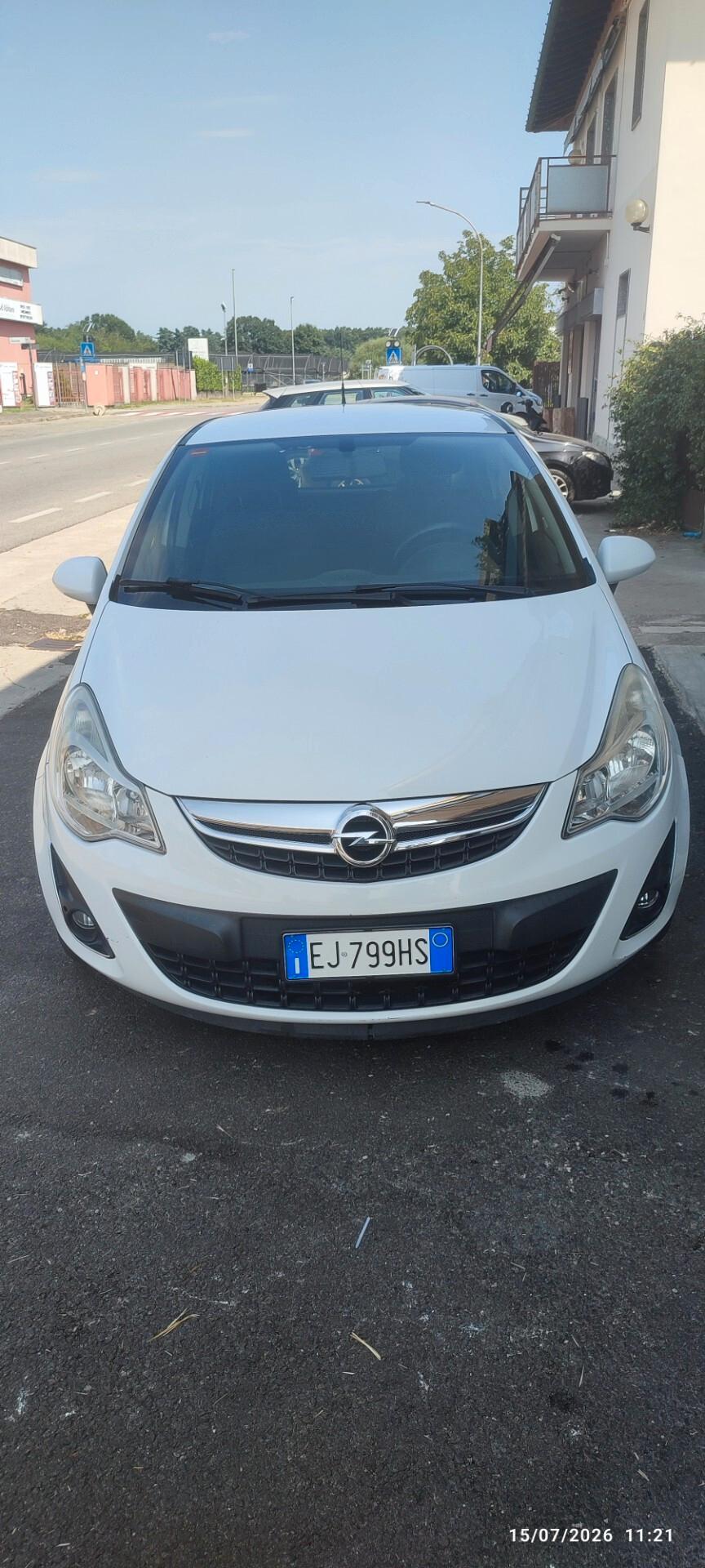 Opel Corsa 1.2 5 porte Club