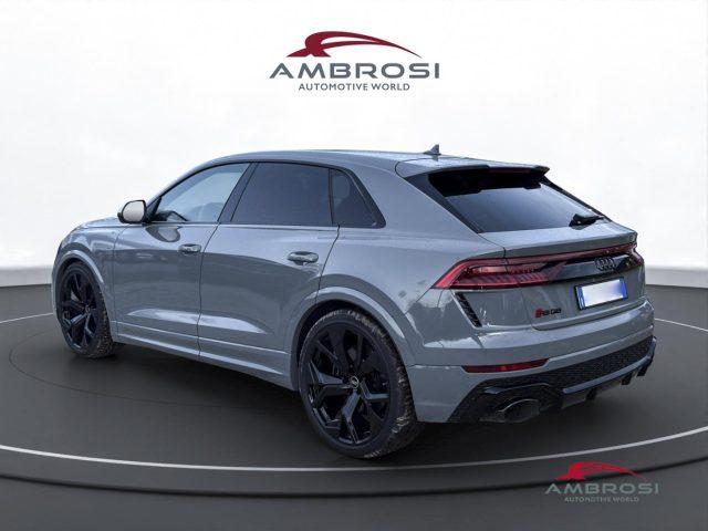AUDI RS Q8 4.0 mhev 48V 600cv tiptronic