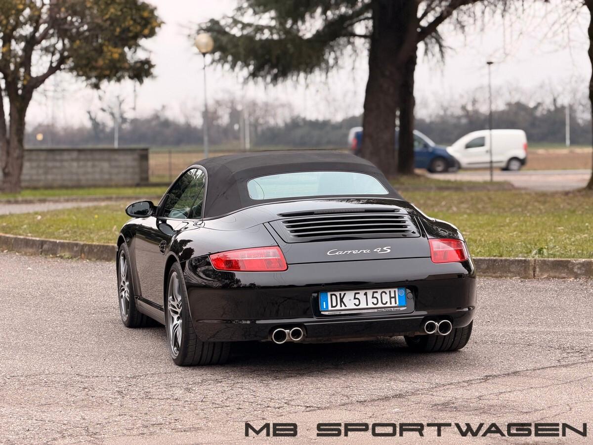 Porsche 911 Carrera 4S Cabriolet