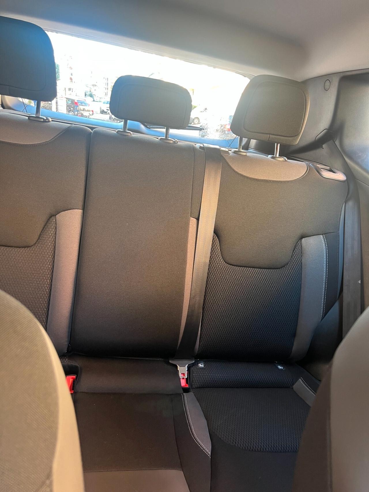 Jeep Renegade 1.3 T4 130CV PHEV 4xe AT6 Business Plus
