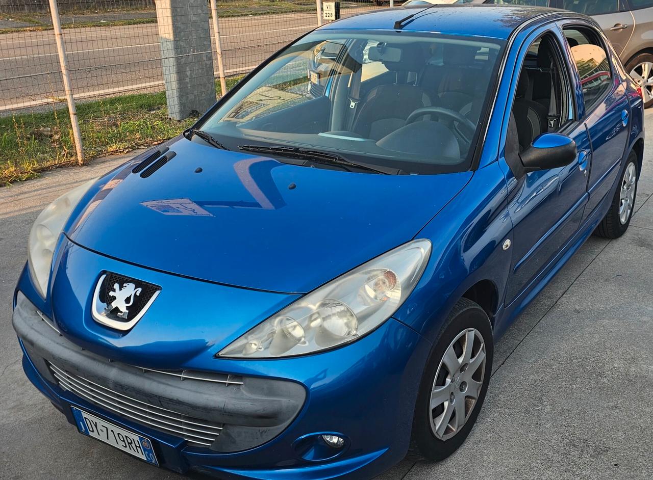 PEUGEOT 206+ 1.1 BENZINA OK NEOPATENTATI