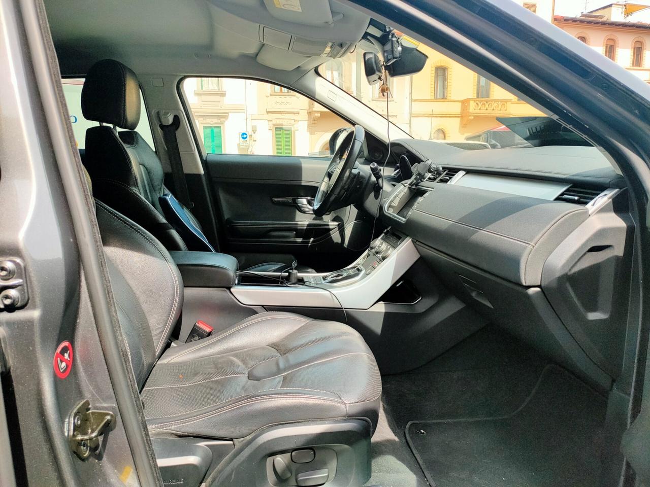 Land Rover Range Evoque 2.2 TD4 5p. Dynamic