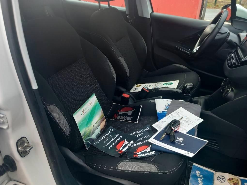 Peugeot 208 PureTech 82 5 porte Active km 96000 garanzia