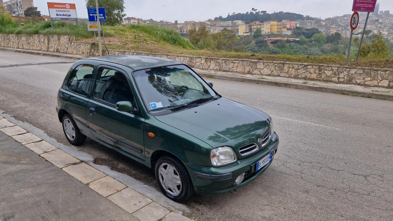 Nissan Micra 1.0i 16V cat 3 porte