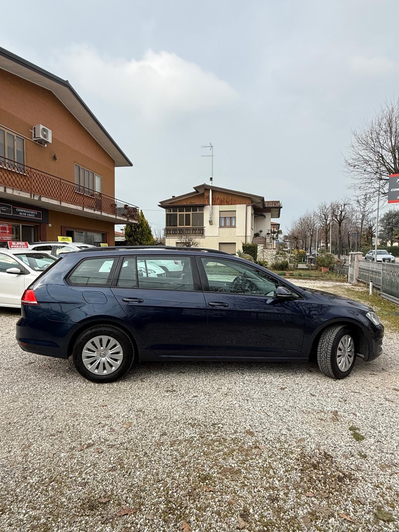 Volkswagen Golf Variant 1.6 TDI 90 CV 5p. Trendline BlueMotion Technology