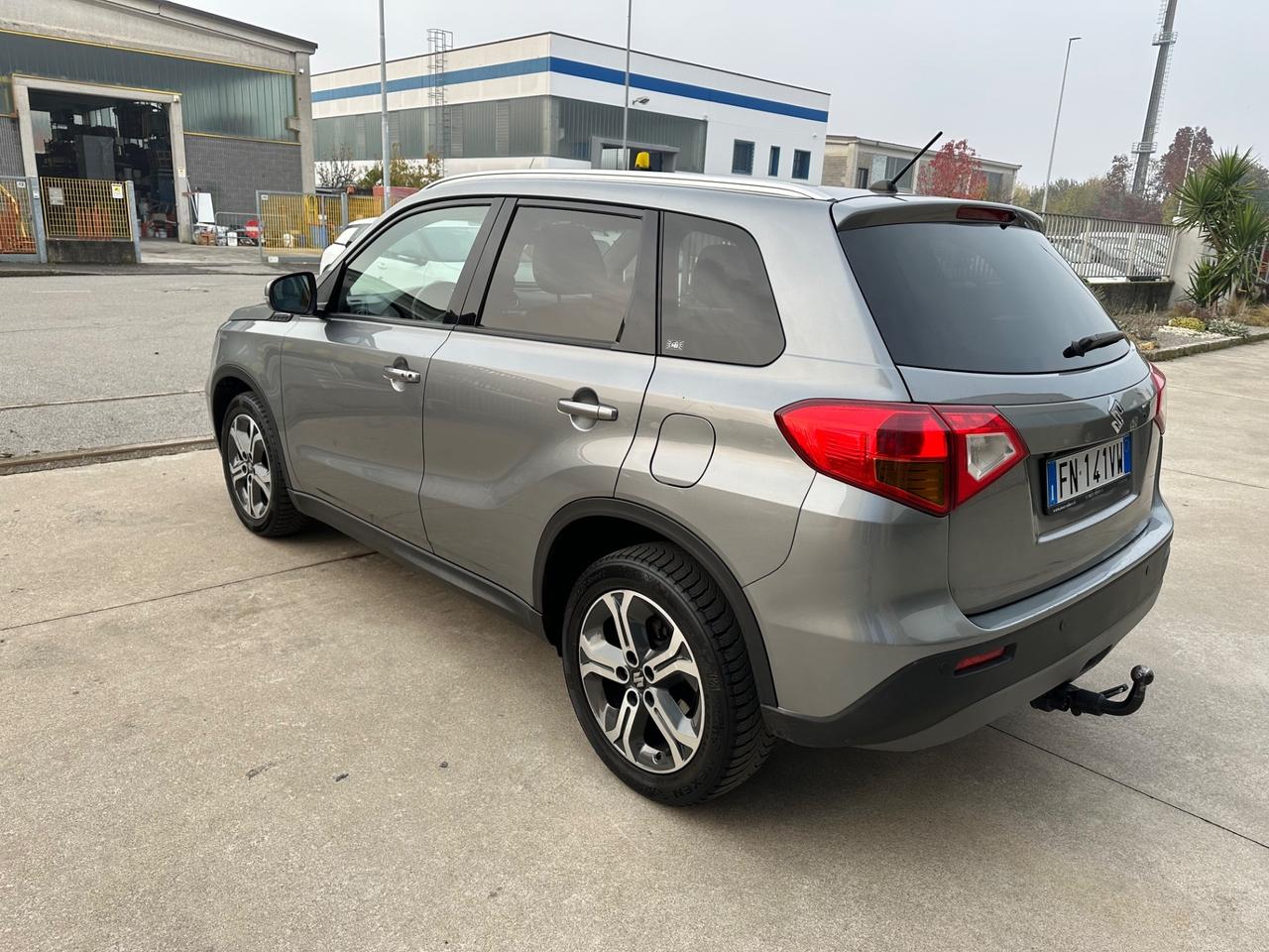 Suzuki Vitara 1.6 GPL / VVT A/T V-Top