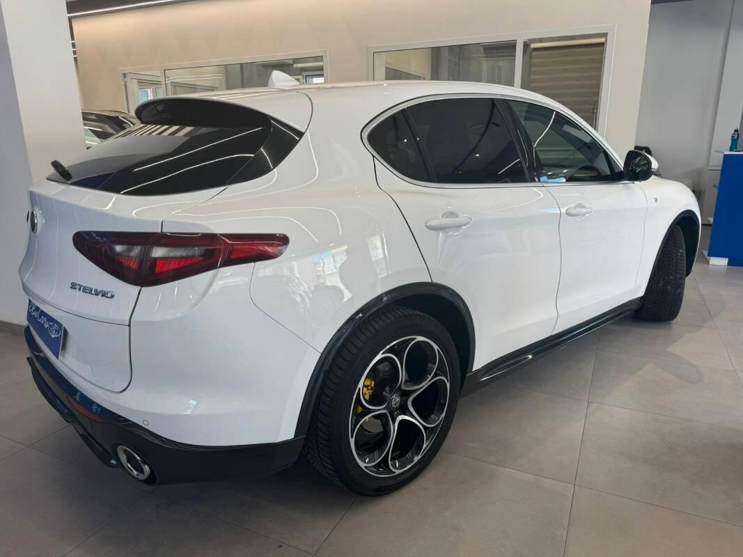 Alfa Romeo Stelvio 2.2 t Veloce Ti Q4 210cv auto