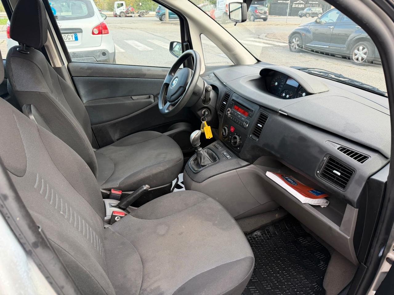 Fiat Idea 1.4 16V BlackMotion