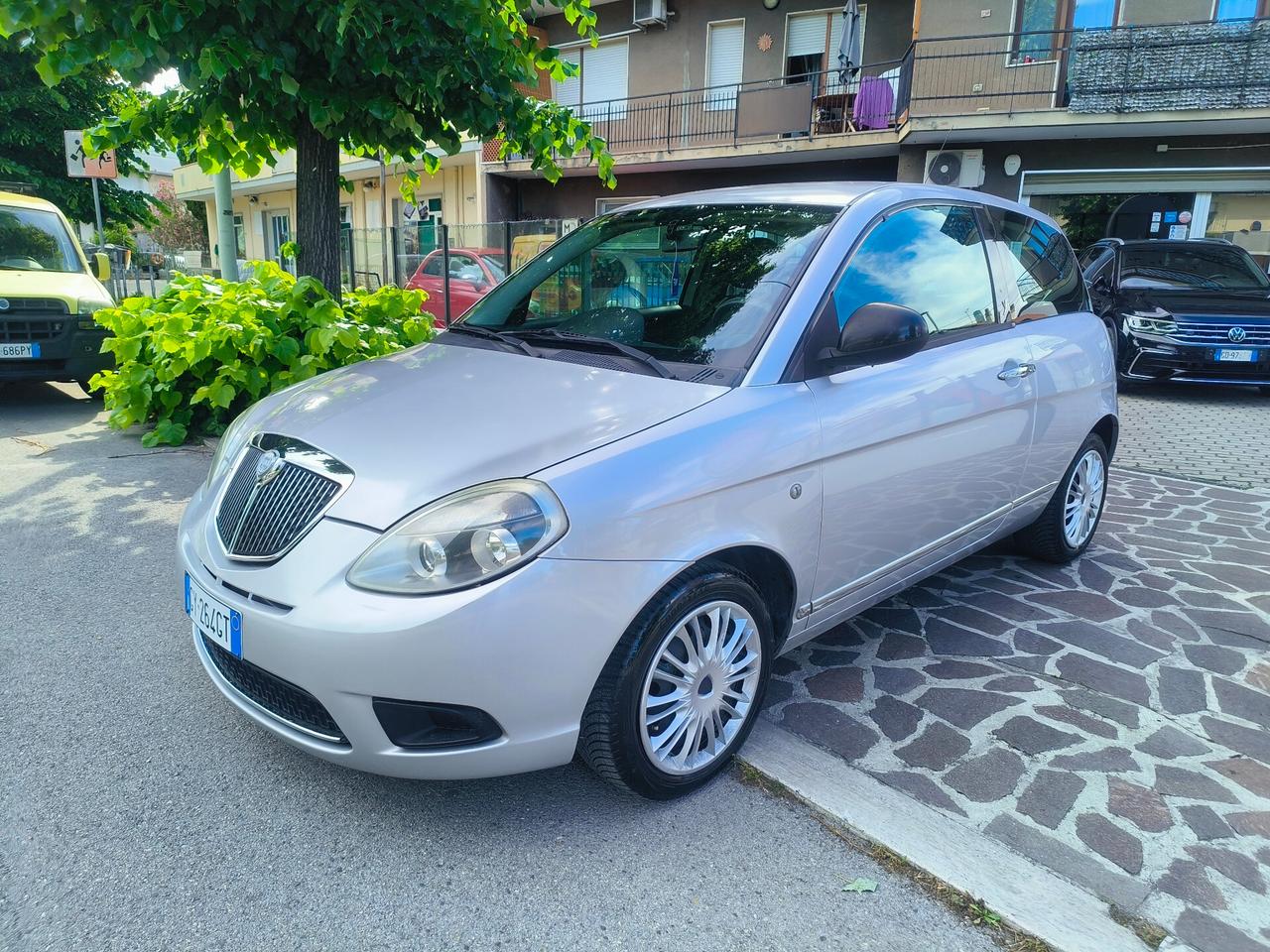 Lancia Ypsilon 1.2 69 CV New Oro