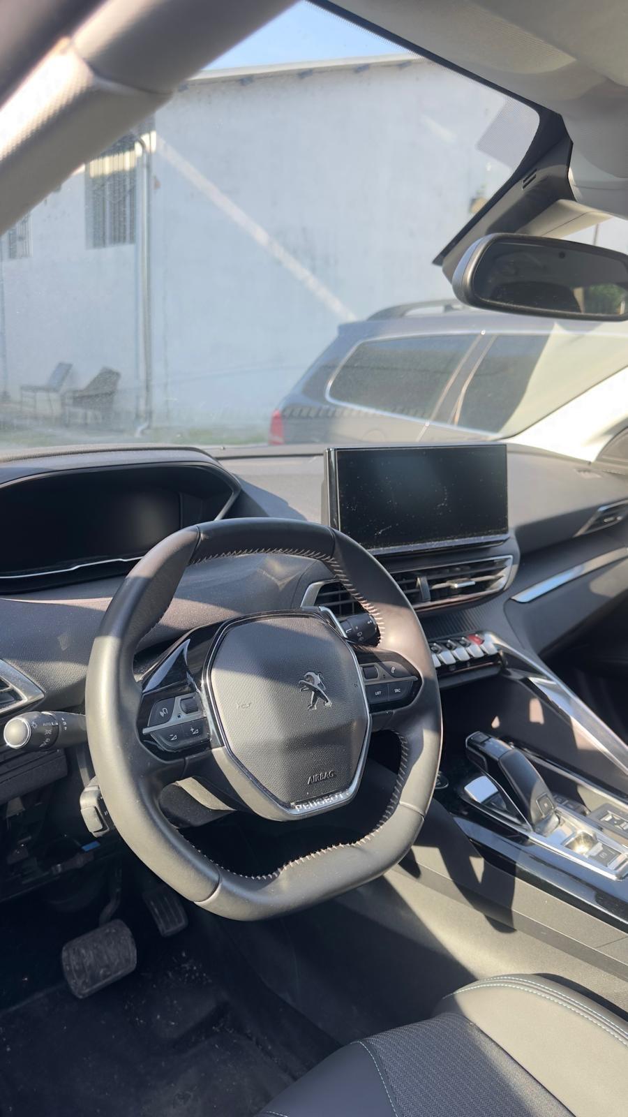Peugeot 3008 BlueHDi 130 S&S Allure
