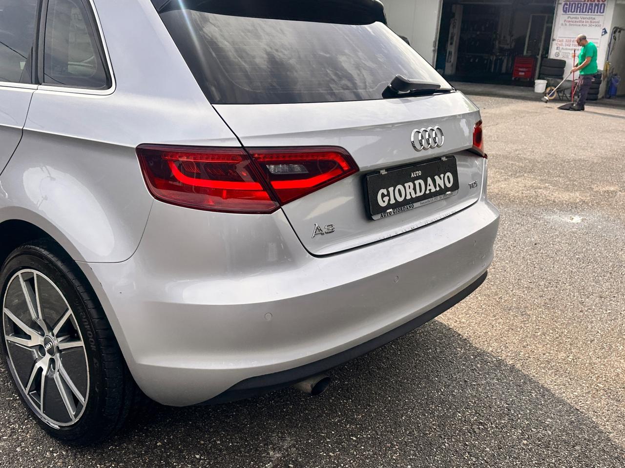 Audi A3 Sportback 1.6 tdi 105 cv S-Tronic