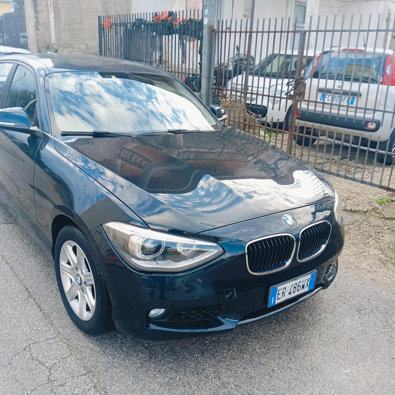 Bmw 120 120d 5p. Urban