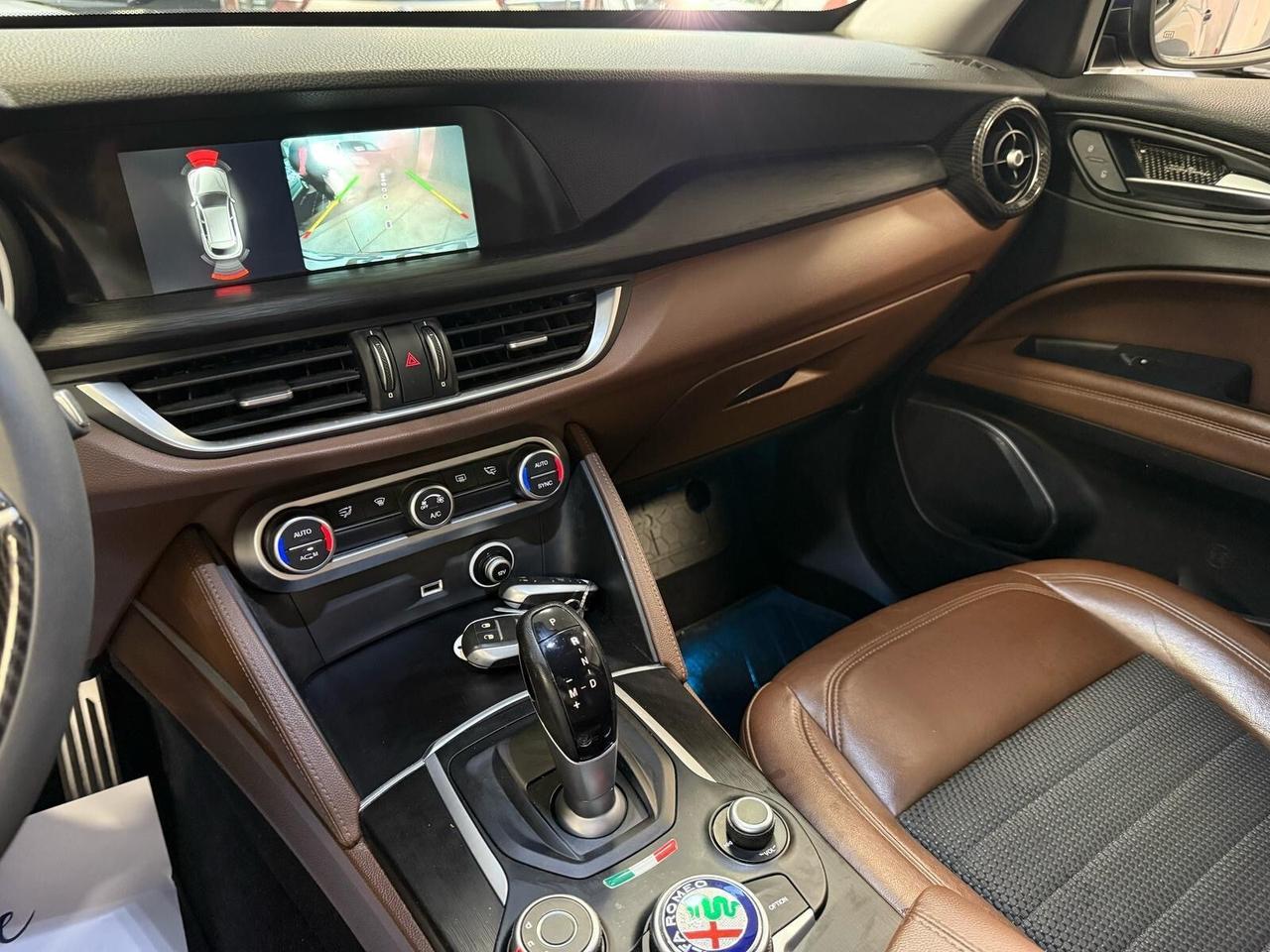 Alfa Romeo Stelvio 2.2 Turbodiesel 180 CV AT8 RWD Executive