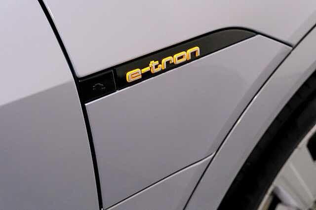 Audi e-tron S SPB 50 quattro Business