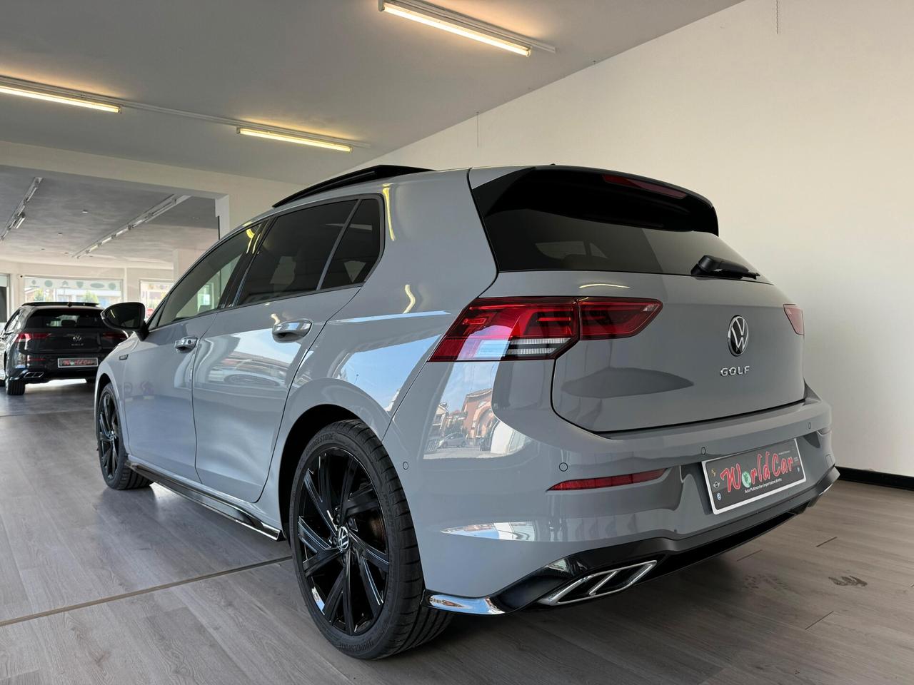 Volkswagen Golf 1.5 TSI EVO ACT R-Line