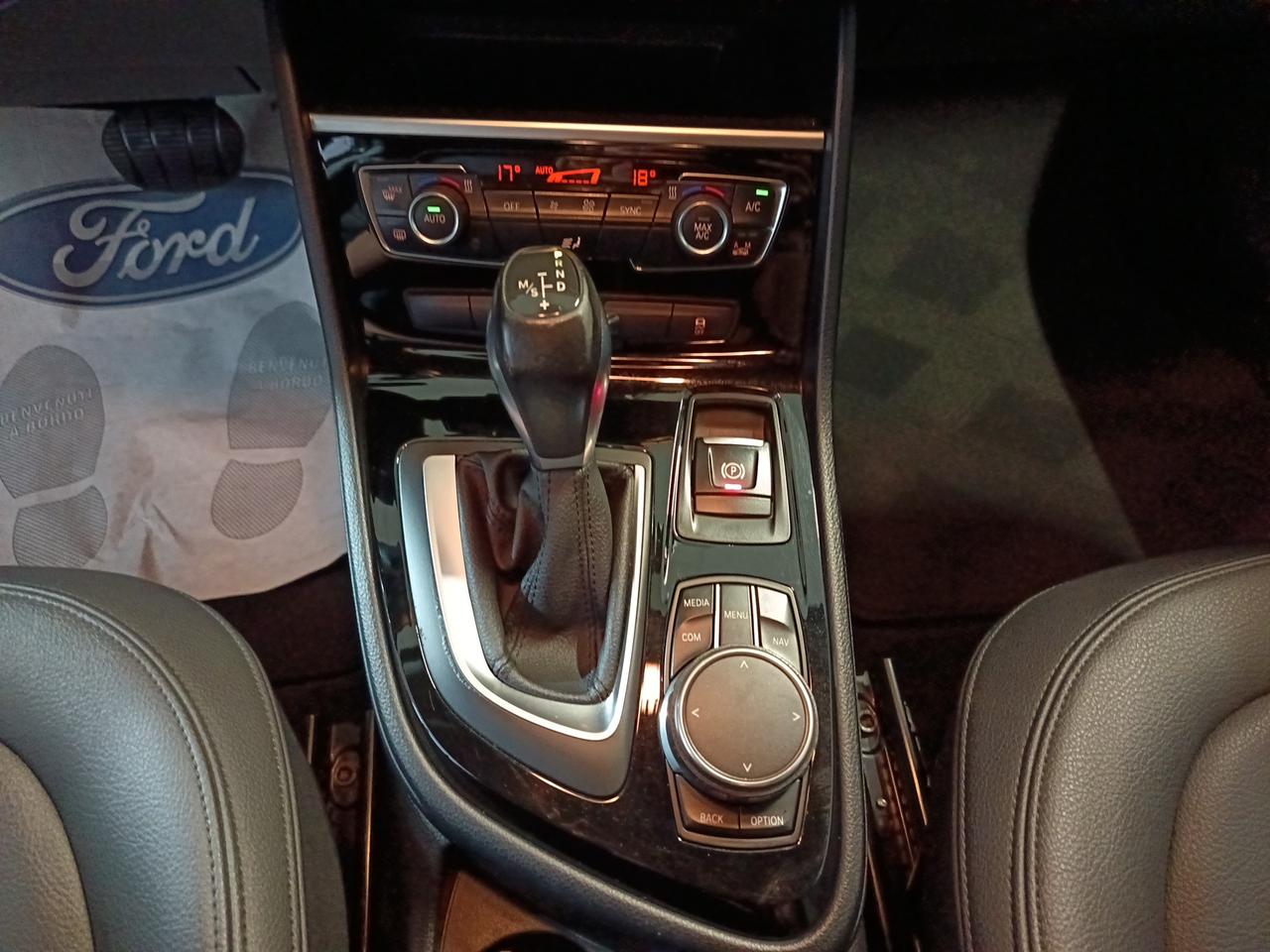 BMW Serie 2 A.T. (F45) - 216d Active Tourer Advantage