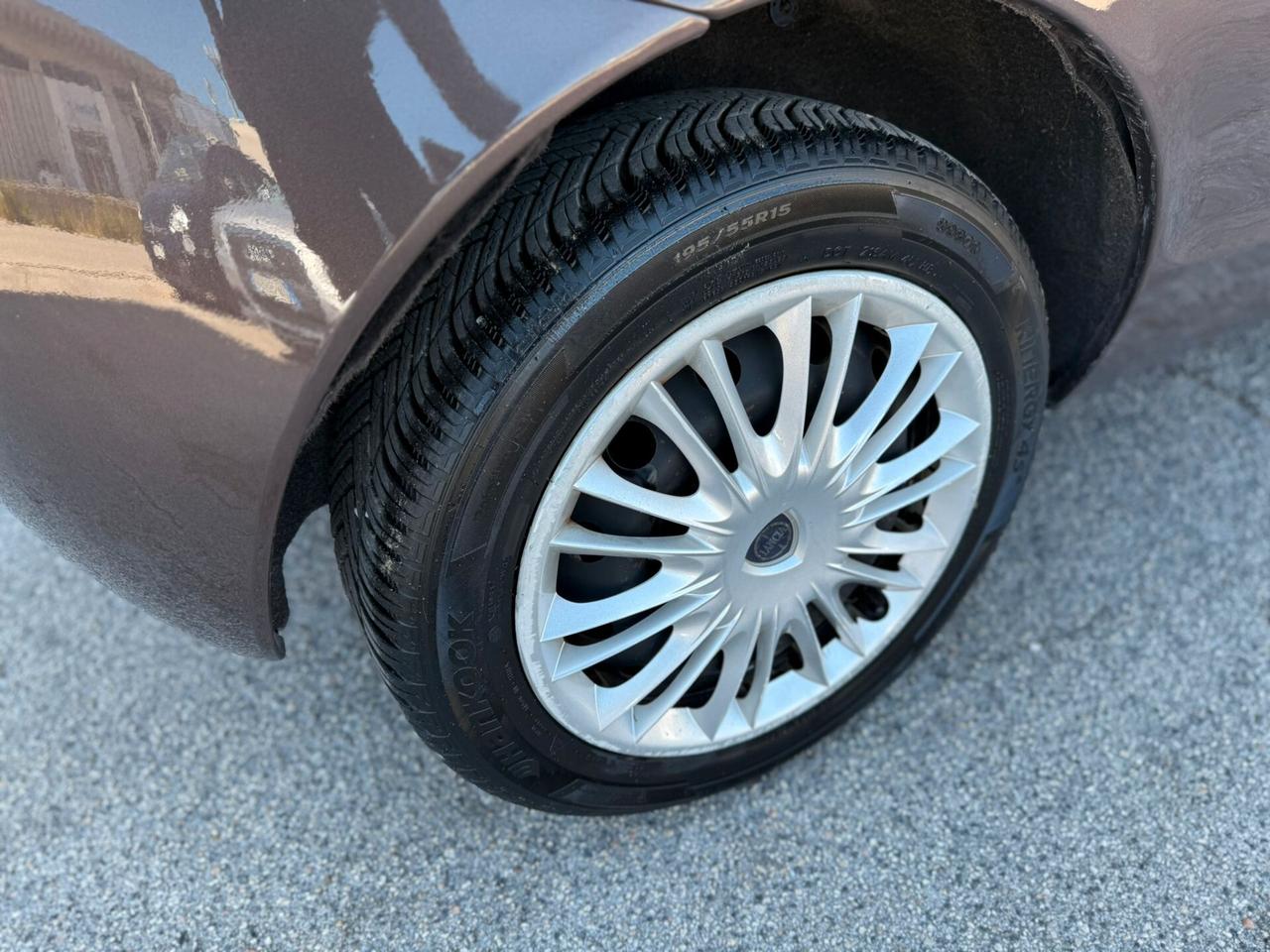 Lancia Ypsilon 1.3 MJT X NEOPATENTATI 2010