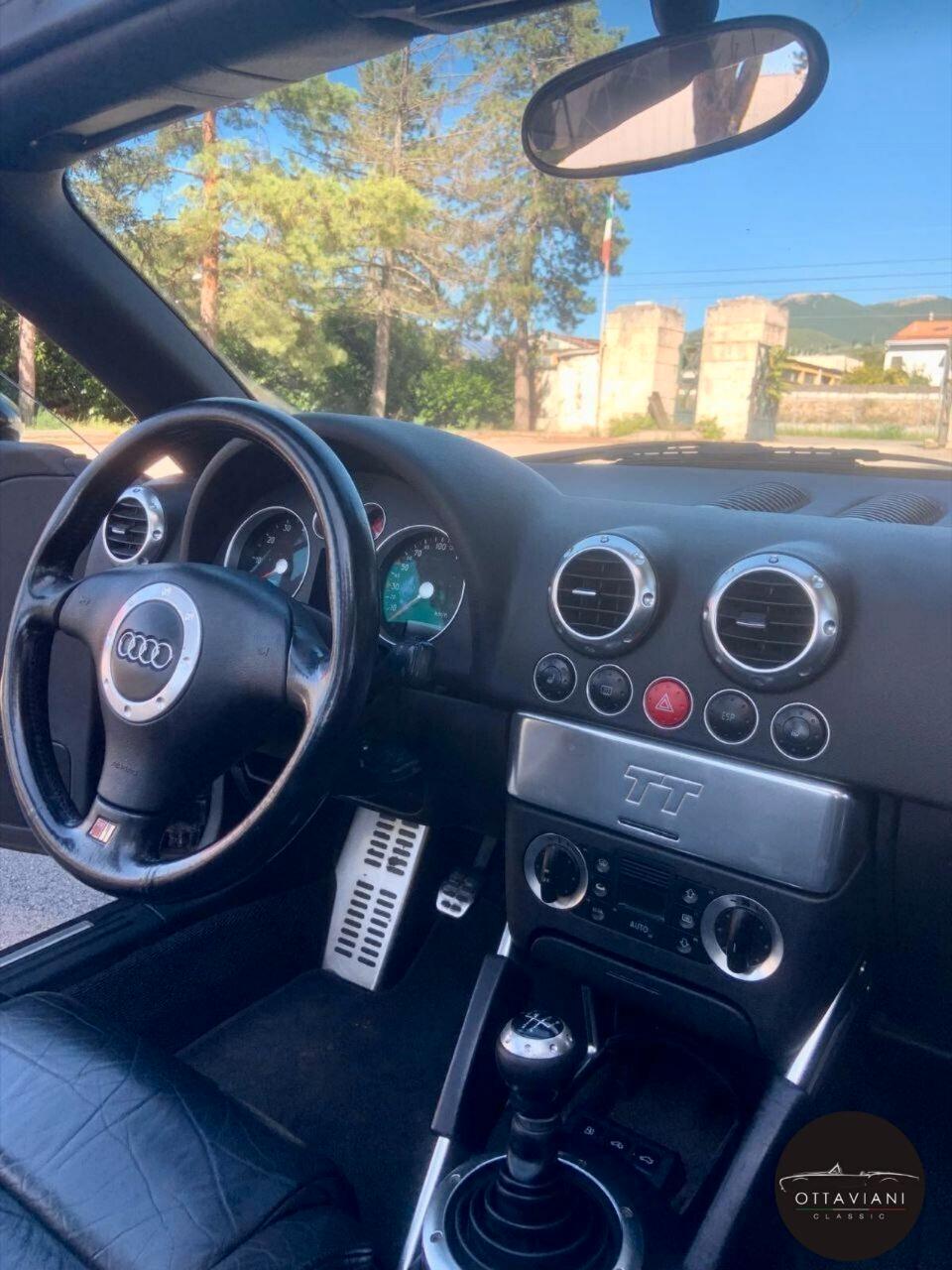 Audi TT cabriolet del 2002
