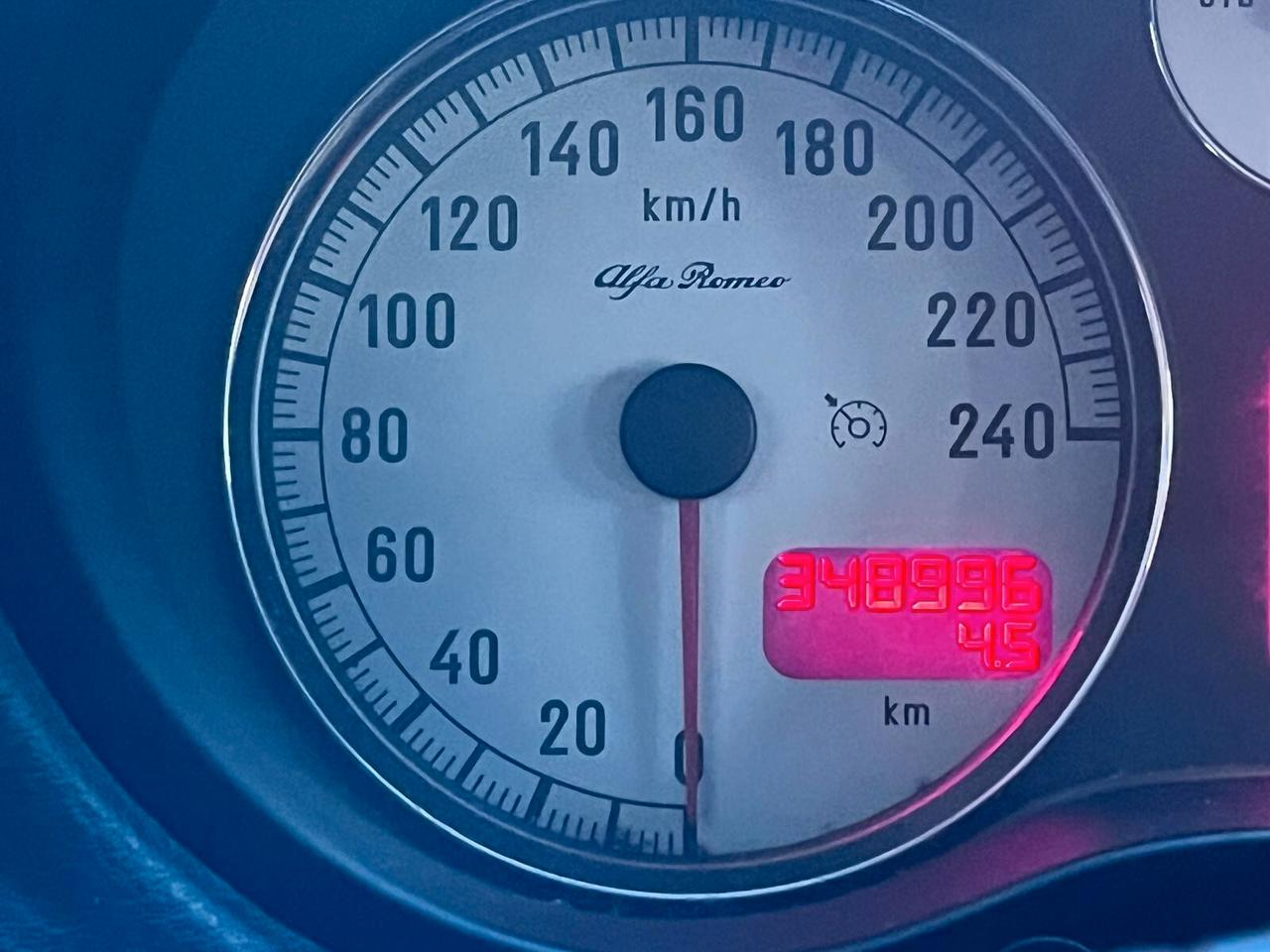 Alfa Romeo 147 1.9 JTD (120) 5 PORTE